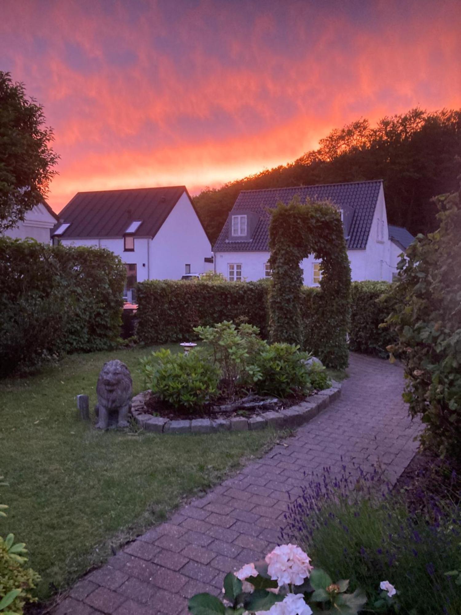 Gaeste Anneks Hos Hanne Hjørring Exteriör bild